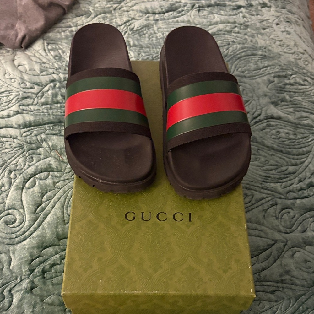 Gucci Black Slides with Red and Green Stripes